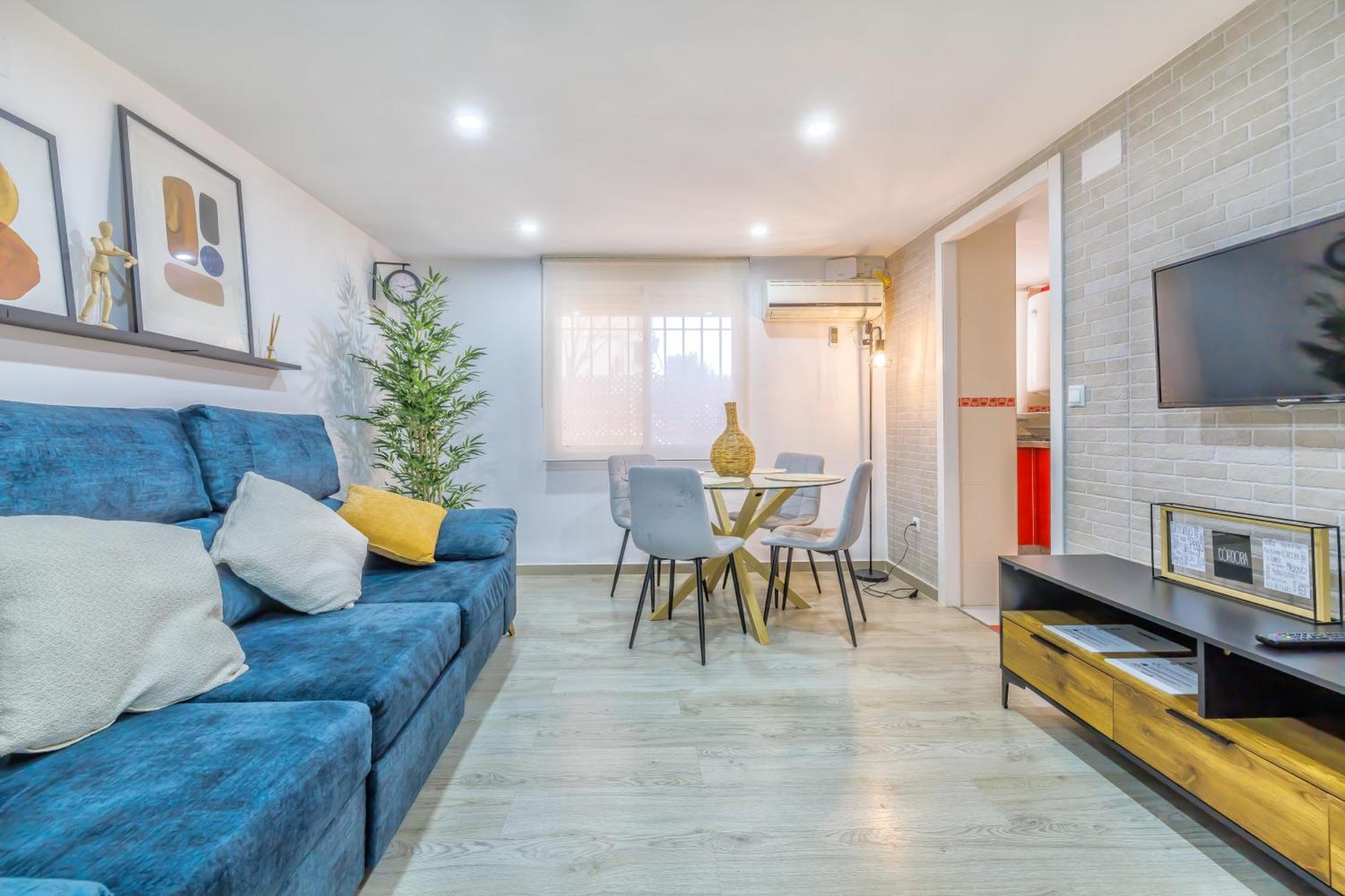Apartamento El Marques, Orilla Del Guadalquivir - Parking Incluido *